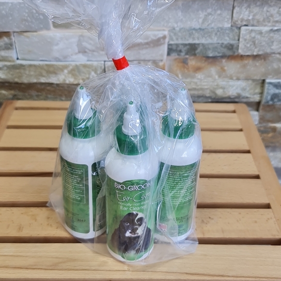 Bio-Groom Ear - Care Cleaner And Wax Remover 4oz - Picture 2 of 4